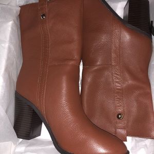 Women’s Nine West Harbourno Boots NWT SZ 11 Cognac
